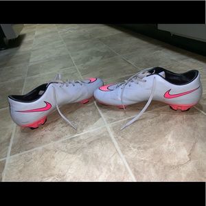 Nike men cleats